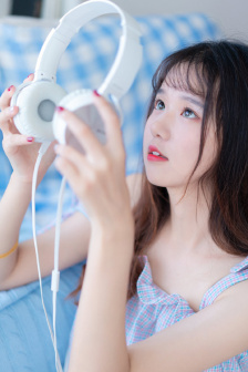 黑帮大佬和我的三百六十五天第一部讲的什么